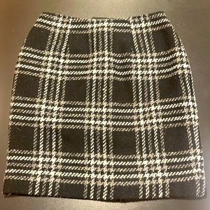 Grace Elements Black and White Plaid Skirt